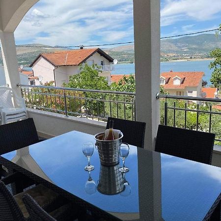 Genesis Apartment Trogir Bagian luar foto